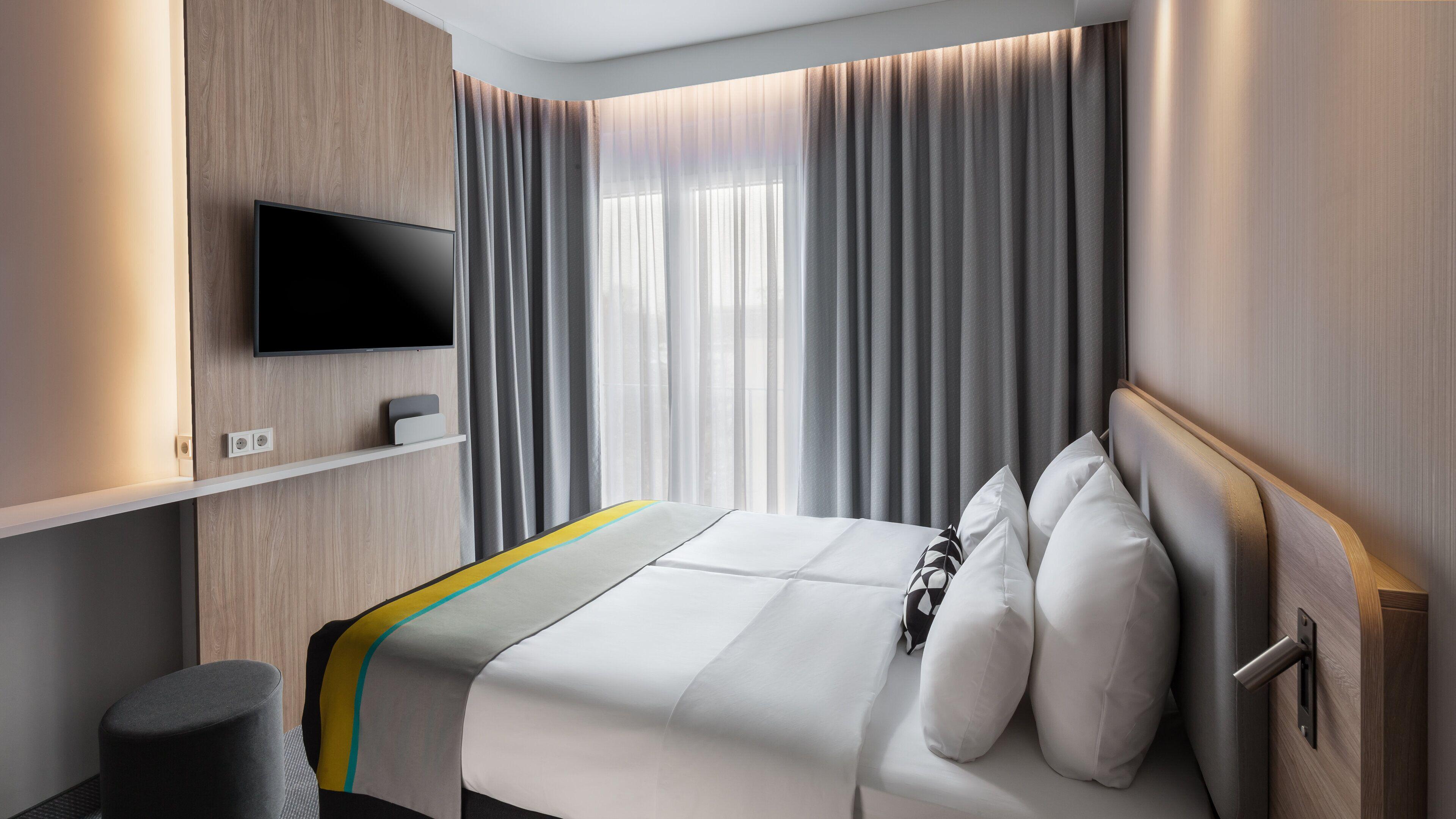 Hotel Express - Hauptbahnhof By Ihg 3*