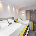 Hotel Express - Hauptbahnhof By Ihg Dusseldorf