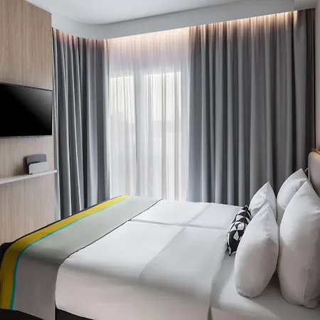 Hotel Express - Hauptbahnhof, An Ihg 3*