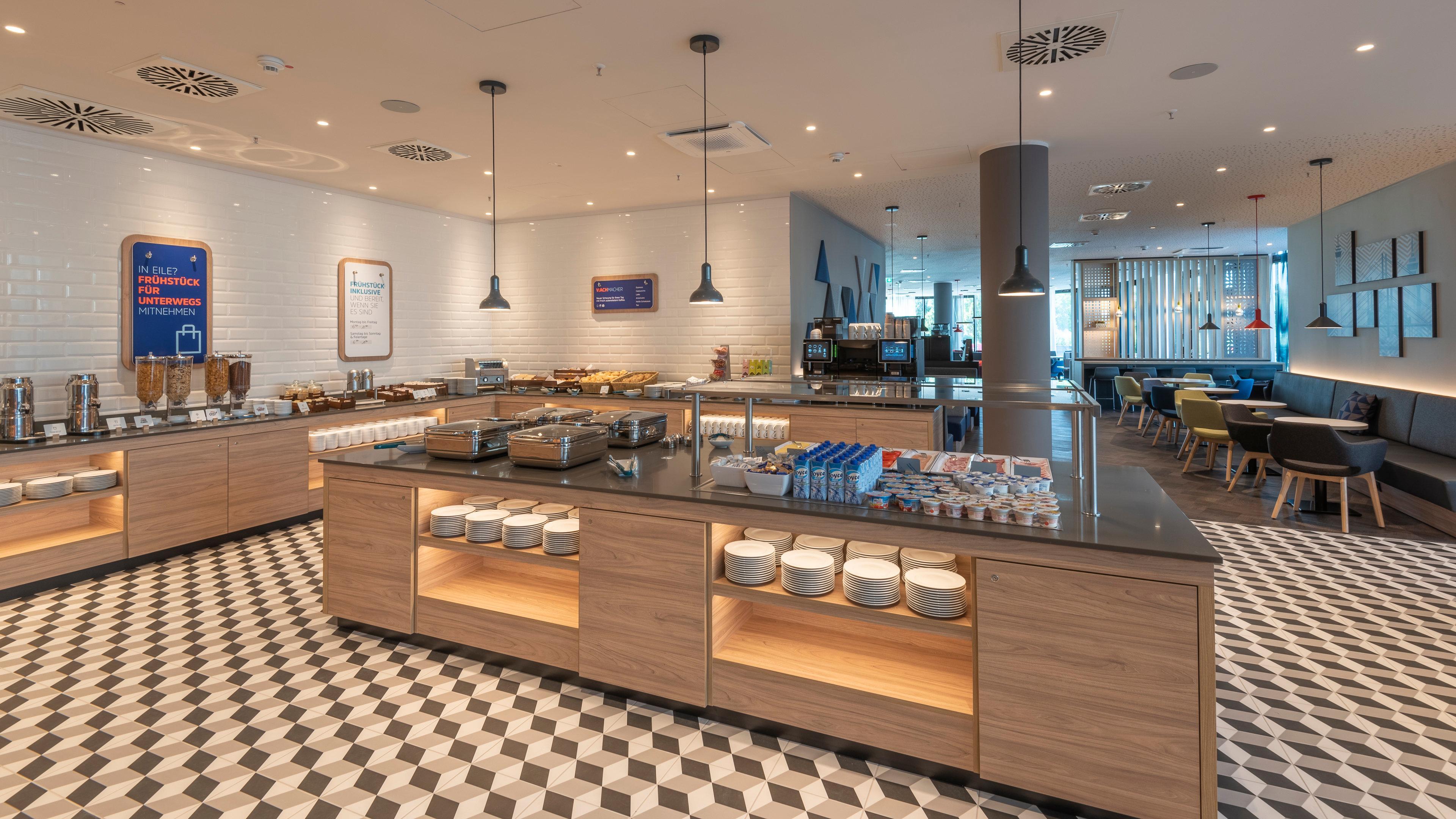 Hotel Express - Hauptbahnhof By Ihg Dusseldorf