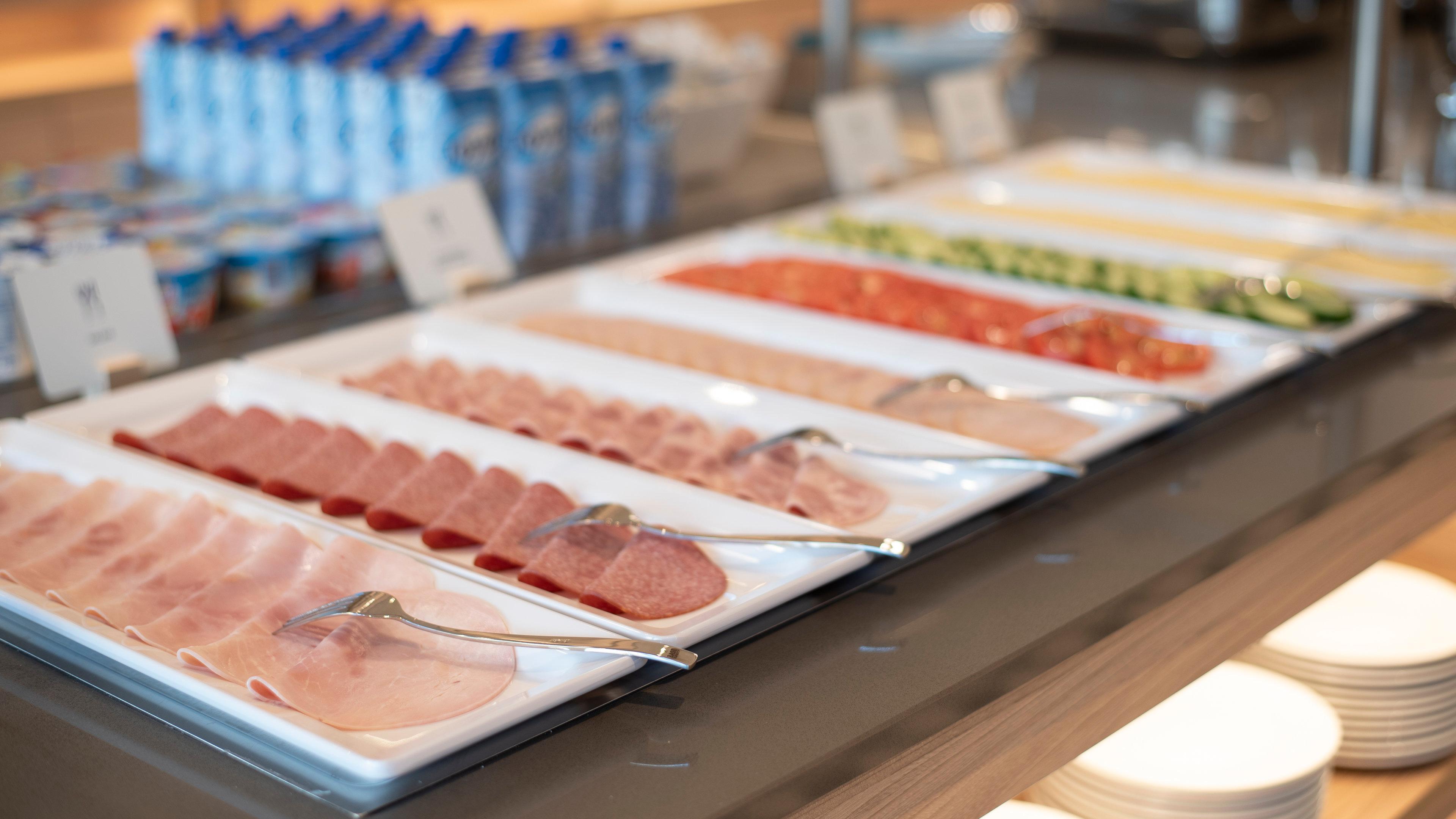 Express - Hauptbahnhof, An Ihg